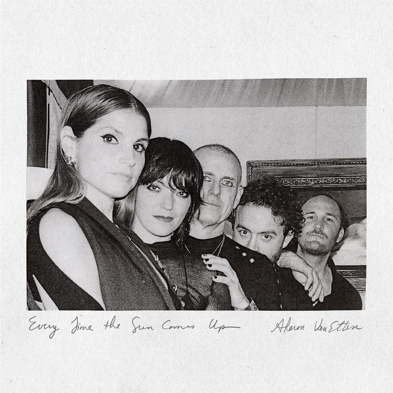 Sharon Van Etten - Every Time The Sun Comes Up [7"]